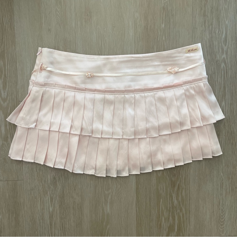 !SOLD! HOLLISTER Vintage Y2K Barbie Light Pink Silk Pleated Micro Mini Skirt - Picture 10 of 12